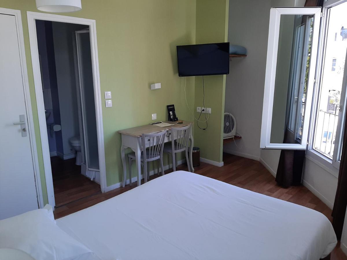 Le Royalty Hotel Angers Kültér fotó