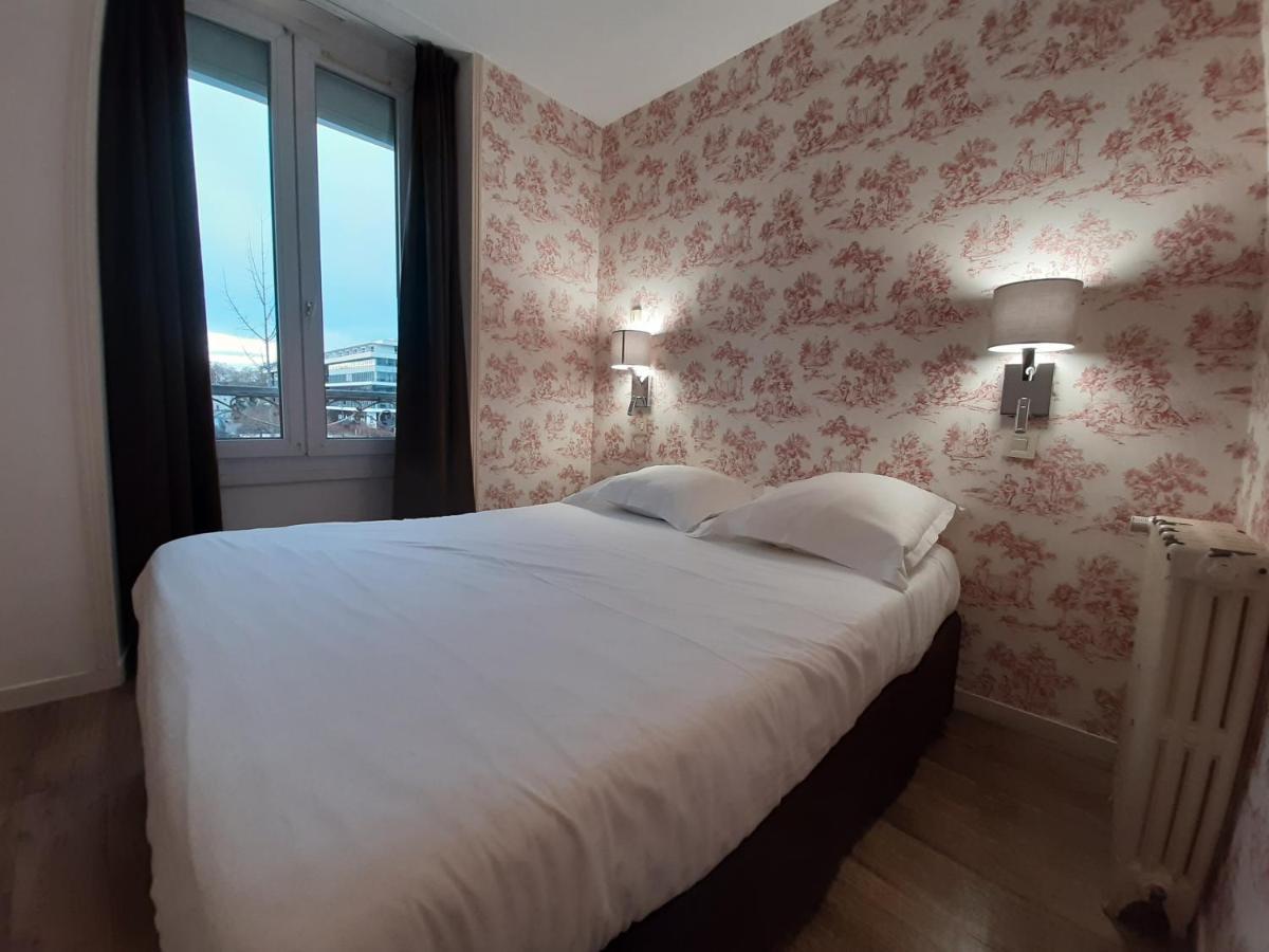 Le Royalty Hotel Angers Kültér fotó